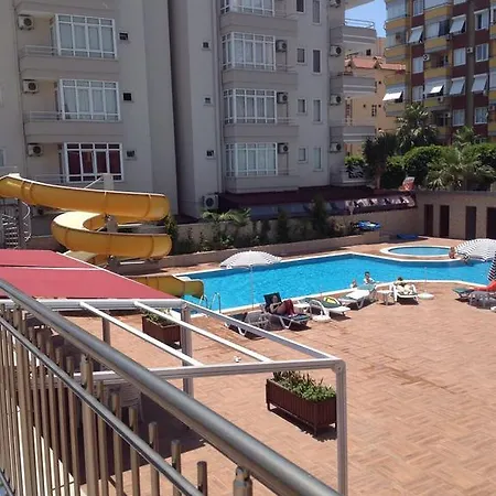 Granada City Elena 公寓